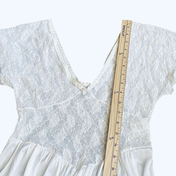 Vintage Cinema Etoile Long White Stretch Lace Bodice Nightgown Nylon Size Large - Picture 10 of 12